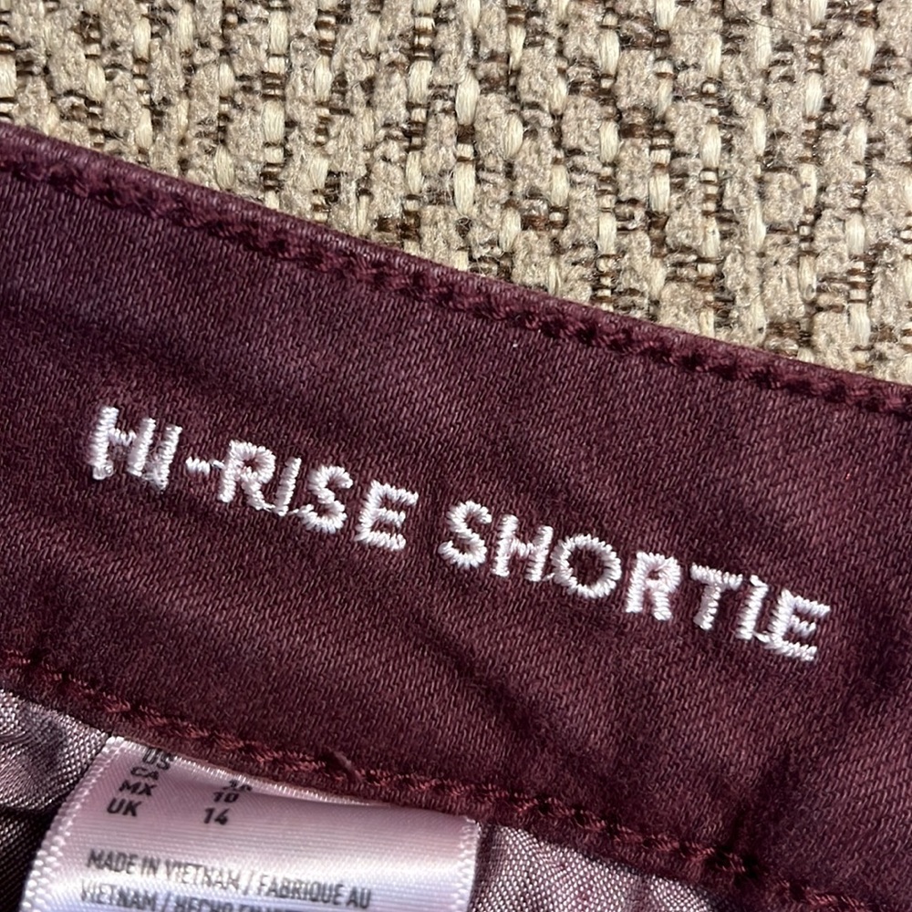 America Eagle - High Rise Shortie Size 10 - Picture 4 of 4